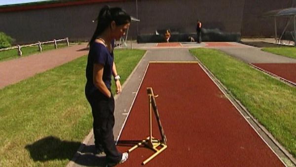 The Amazing Race - I Want To Be In The Circus, That'S Where I Belong