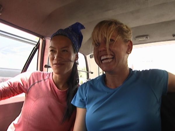 The Amazing Race - There'S A Lot Of Nuts And Bullets