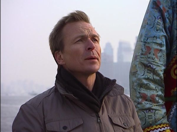 The Amazing Race - They Don'T Even Understand Their Own Language (Shanghai)