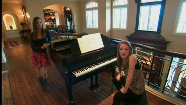 Teen Cribs - Marie Claire, Monique e Ashley