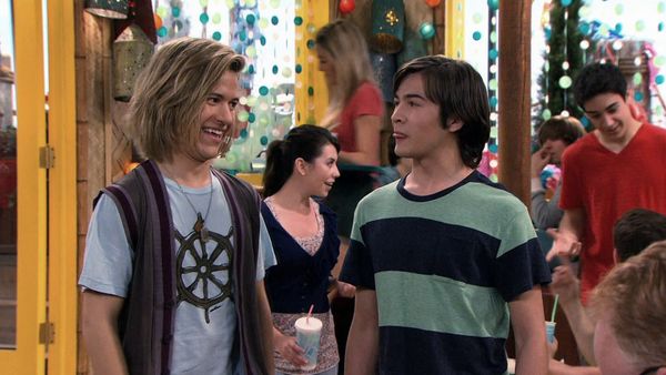 As Aventuras de Bucket e Skinner - Musical Maneiro