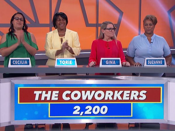America Says - The Co-Workers vs. The Quilters