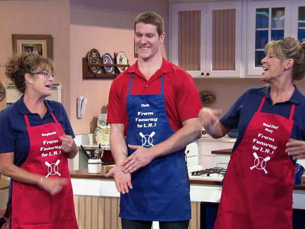 Beat The Chefs - Iron Lady Aprons