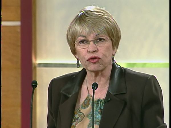 Sala de parejas - Ella quiere que yo pague todo; Costosa impotencia; Novio traicionado