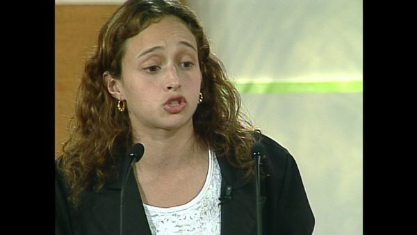Sala de parejas - Relación de tres; Dietas; El televisor robado; Paga por el choque
