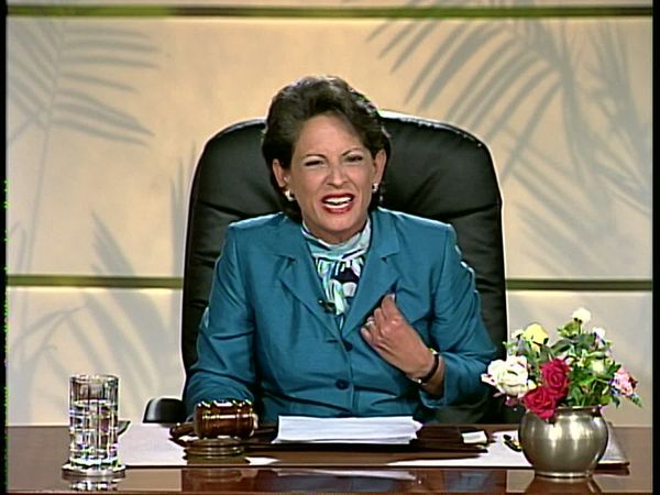 Sala de parejas - Suegra metiche; Impotente; Estafadora