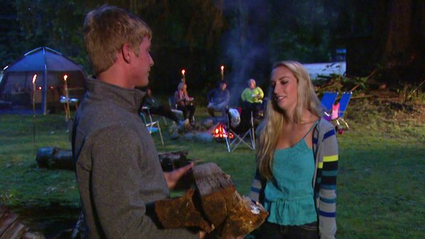 Friendzone - Jessica y Adam / Zac y Ashley