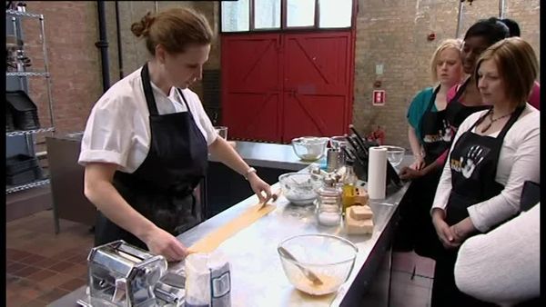 Kitchen Criminals - Episode 11