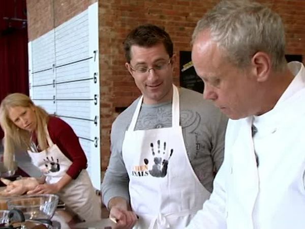Kitchen Criminals - Episode 6