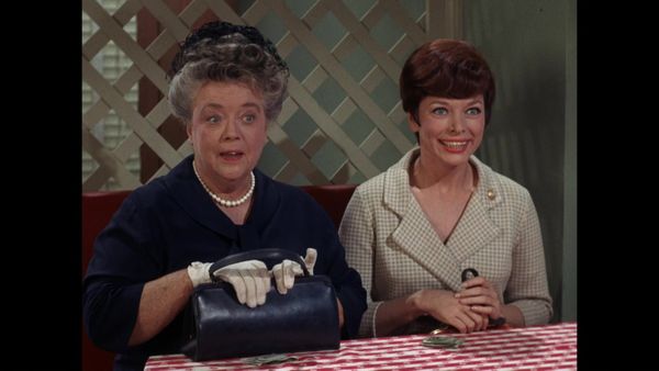 The Andy Griffith Show - Don't Miss A Good Bet