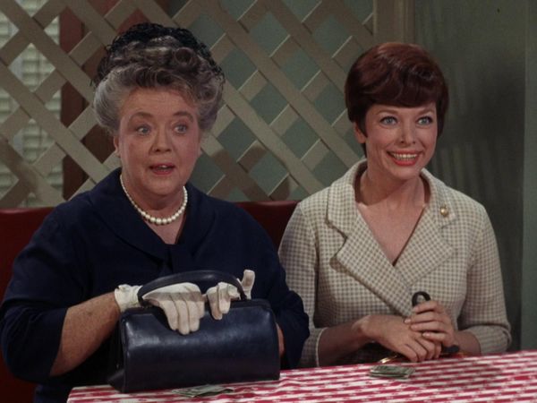 The Andy Griffith Show - Don't Miss A Good Bet
