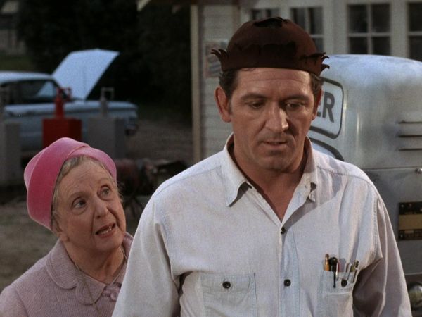 The Andy Griffith Show - Helen's Past