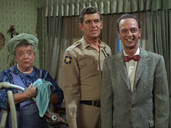 The Andy Griffith Show - Barney Hosts A Summit Meeting