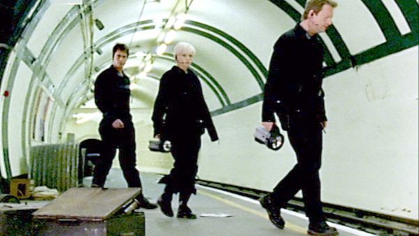 Primeval: Invasión jurásica - Episodio 2