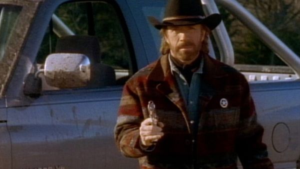 Walker Texas Ranger - Suspecté de vol
