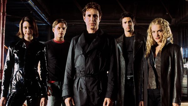 Mutant X - Dentro de estos muros