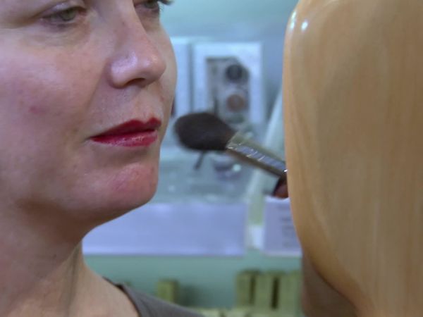 10 Years Younger USA - Special Makeover Needs