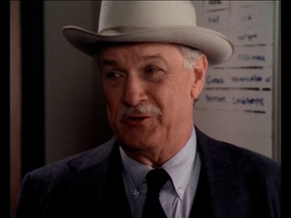 Walker Texas Ranger - Quelque chose dans l'ombre - 2ème partie