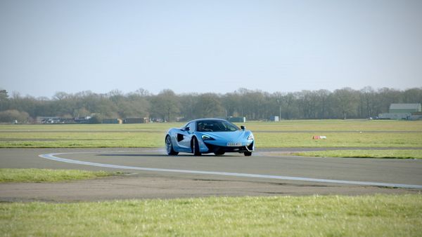 Top Gear: Temporada 25: Extra Gear - Temporada 25 extra, Episodio 2