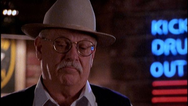 Walker Texas Ranger - Faiseur de veuves