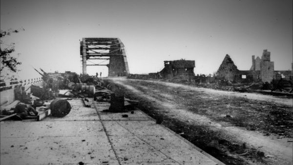 World War II: The Last Heroes - The Scheldt and Arnhem