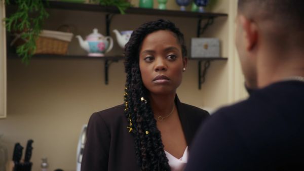 Tyler Perry's Sistas - From The Balcony