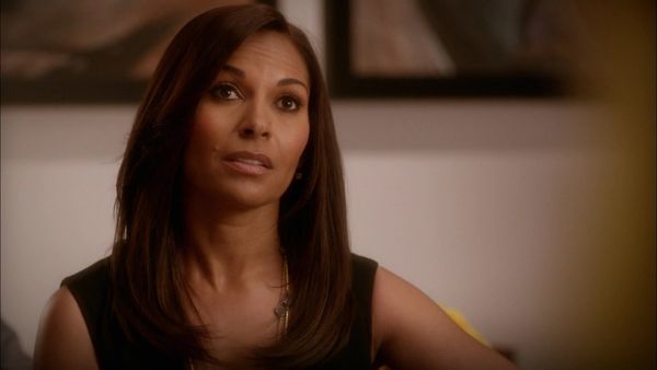 Being Mary Jane - People In Glass Houses Shouldn't Throw Fish
