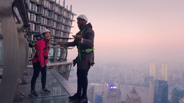 Mit Reggie Yates durch China - Der Osten trifft den Westen