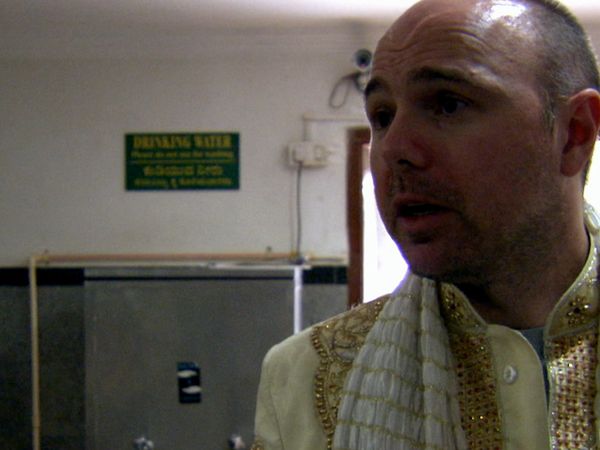 Karl Pilkington – Auf der Suche nach dem Sinn des Lebens - Ehe