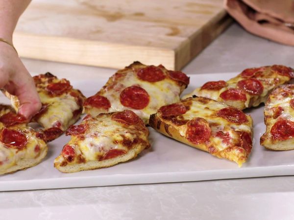 America's Test Kitchen Presents - Easy Weeknight Meals