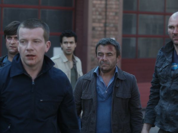 Les Survivants: Saison 2 - Révélations