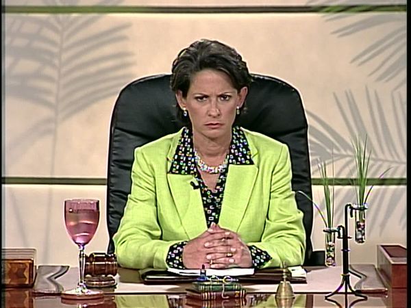 Sala de parejas - Cuerpo de niñas; Una oportunidad; Esposo homosexual