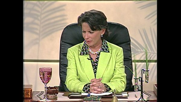 Sala de parejas - El indeciso; Esposa malcriada; Jefe seductor