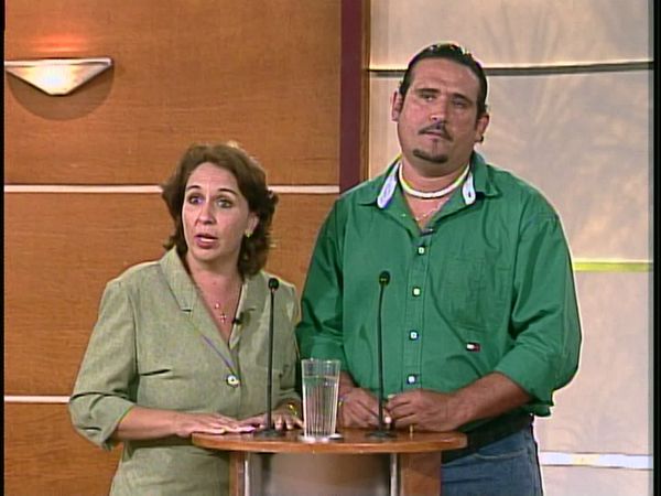 Sala de parejas - Viudo; Green card; Menor de edad; Vestido usado