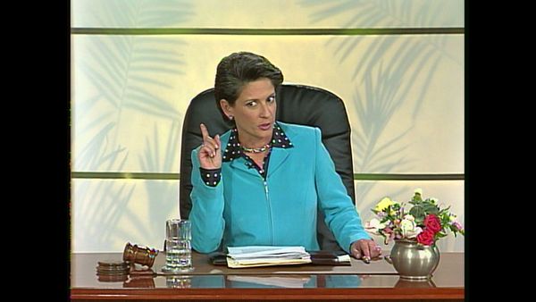Sala de parejas - Cuñadas metiches I; Otra ocupa su lugar; Regresar de Los Ángeles