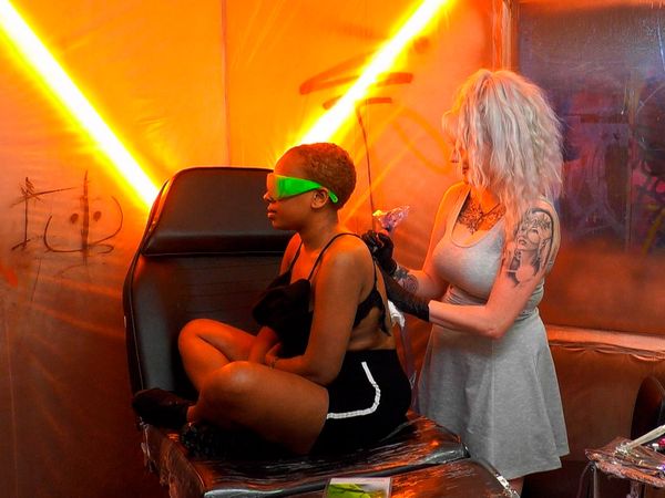 Tattoo a dos - Episodio 402