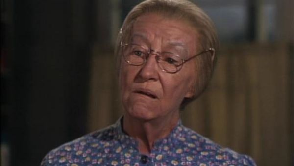 The Beverly Hillbillies - Italian Cook