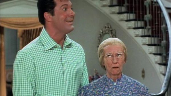 The Beverly Hillbillies - Clampetts Play Cupid