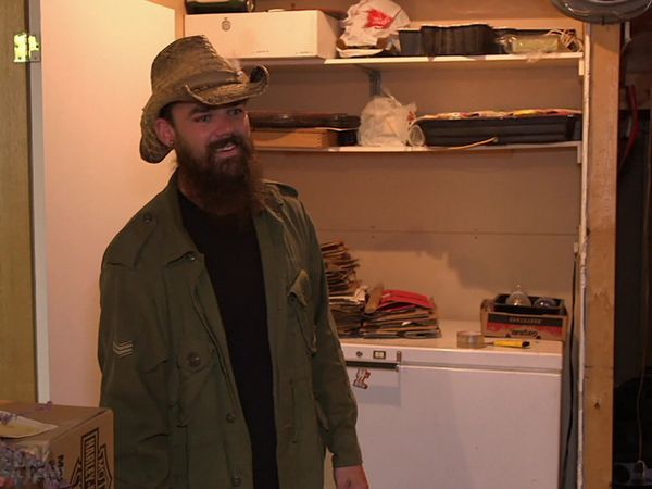Marty et Bam Bam Brocantent - Retour chez Beatrice