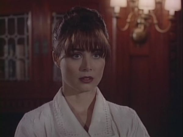 Diagnosis Murder - Naked Babes