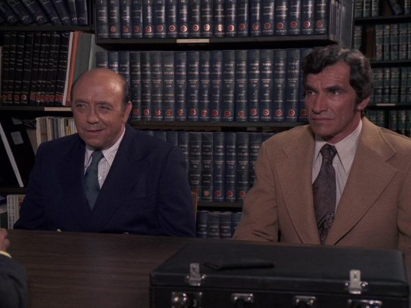 Hawaii Five-0 - Will The Real Mr. Winkler Please Die