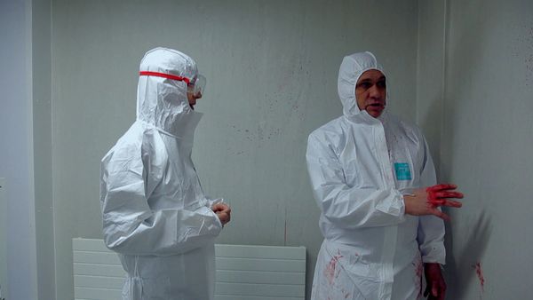 Verbrechen unterm Mikroskop - Spuren von Schuld