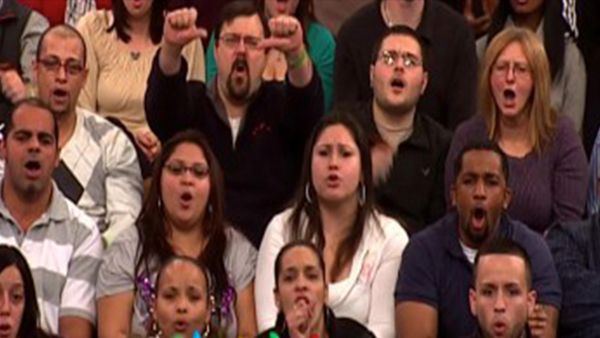 El show de Maury - ¡Una escandalosa y feliz novedad de Maury! (dubbed)