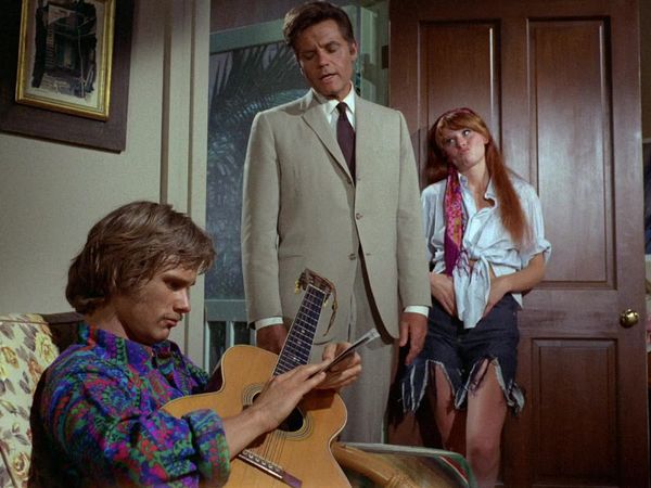 Hawaii Five-0 - King Kamehameha Blues
