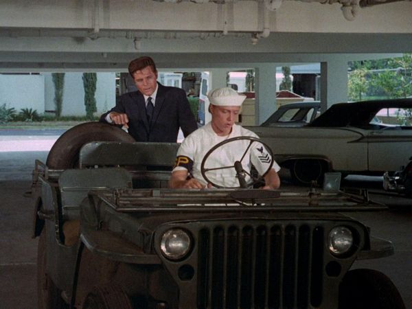 Hawaii Five-0 - Run Johnny Run