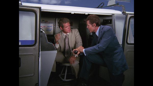 Hawaii Five-0 - And I Want Some Candy, And A Gun That Shoots