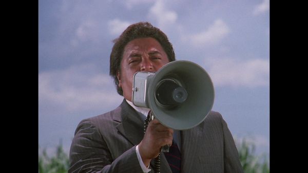 Hawaii Five-0 - Is This Any Way To Run A Paradise?