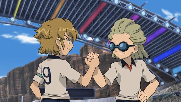 Inazuma Eleven - Une amitié à toute épreuve ! Erik contre Mark !