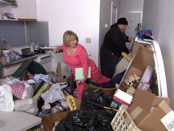 Hoarders - Linda/Steven (Pilot)