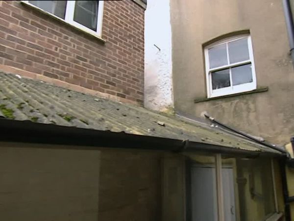 Homes Under The Hammer - Episode 2